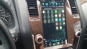 Nissan Patrol Y62 Большой монитор в стиле Тесла