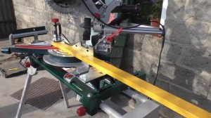 Стол BOSCH PTA 2400  с торцевой пилой  BOSCH GCM 8 SJL.