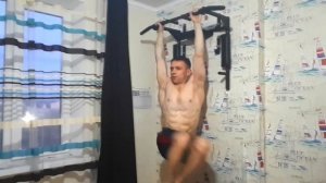 КАК НАКАЧАТЬ ПРЕСС НА ТУРНИКЕ ЗА 10 МИНУТ В ДЕНЬ!