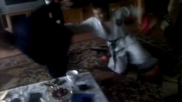 Пацан занимается спортом VS простой пацан смотреть онлайн