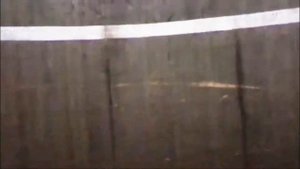 Гонки по вертикали! Первый выезд на стену в мотобочке