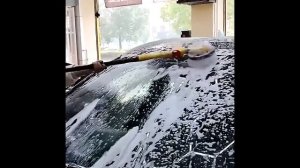 Автоматическая щетка для мытья автомобиля и не только