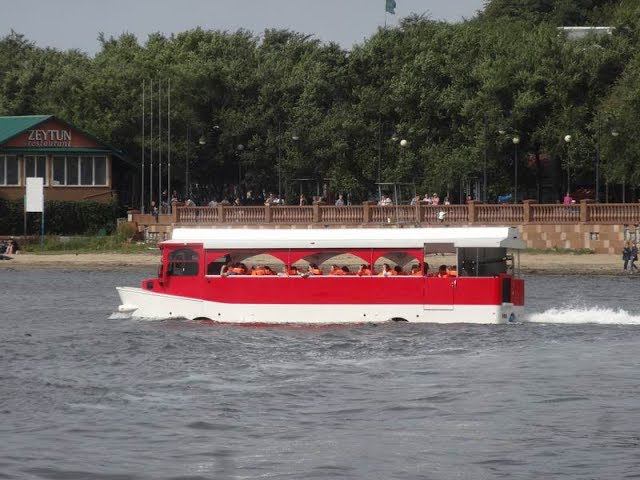Автобус-амфибия Trolleyboat смотреть онлайн