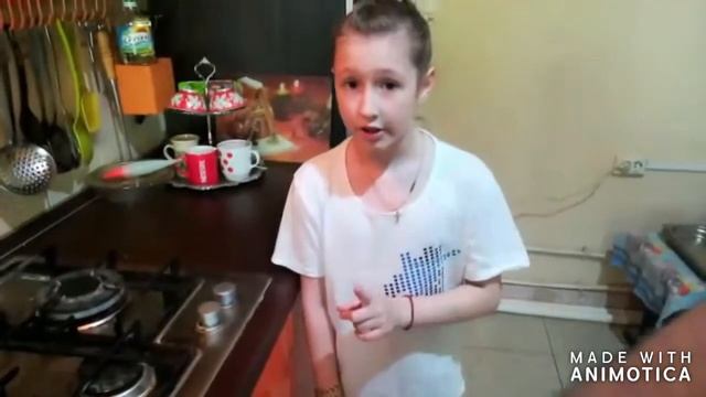 Простейший рецепт домашнего мороженого, для сладкоежек.