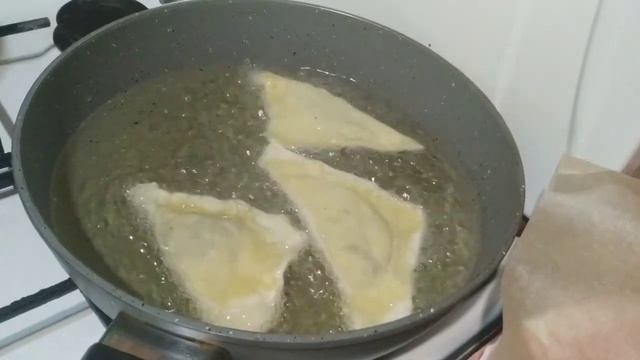Треугольные пирожки без дрожжей
