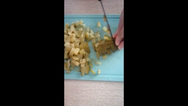 Вкусная курочка с огурцами!