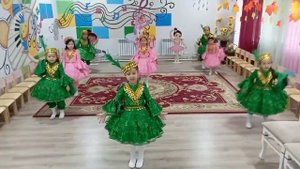 Хоразимча ракс муз рахбари Мухамедова.ТА.