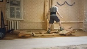 Инструкция, как разобрать диван.