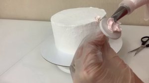 Как ПРОСТО и НЕЖНО украсить Торт! Цветы из БЕЛКОВОГО крема! Весенний торт! Красивый торт!