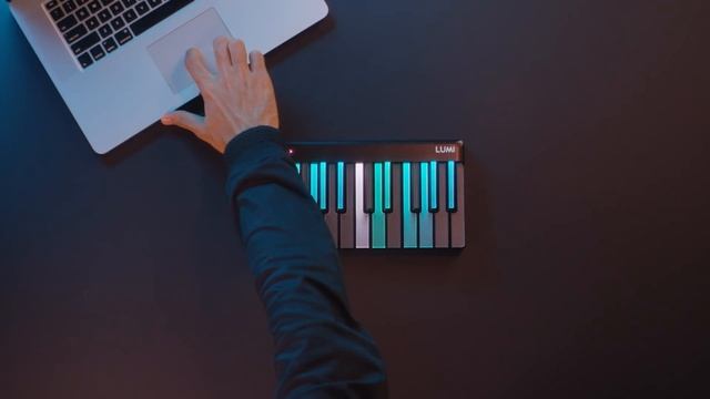 LUMI Keys: The worlds most advanced portable keyboard смотреть онлайн