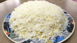 Новогодний салат Тунец под снежной шубой - вкусный и быстрый рецепт