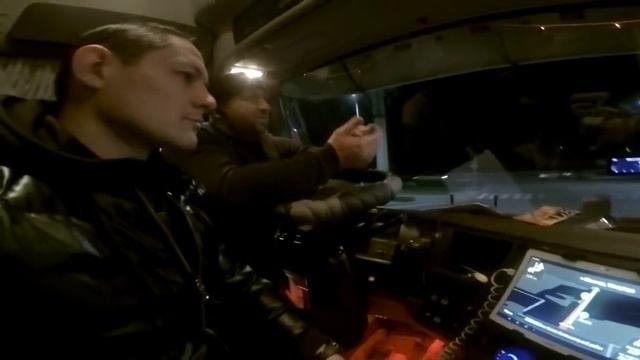 Обзор машинки стажера Volvo FH 13 смотреть онлайн