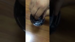 Установка гайки фиксации триммерной головки