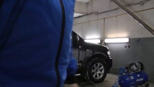 Замена масла на Инфинити QX56 часть 1