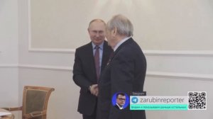 Путин. Особые объятия.