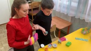 "Работа с нежелательным поведением (отказ от сотрудничества) у ребенка с РАС", Глазова А. Р.