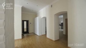 Аренда шестикомнатной квартиры с высокими потолками
