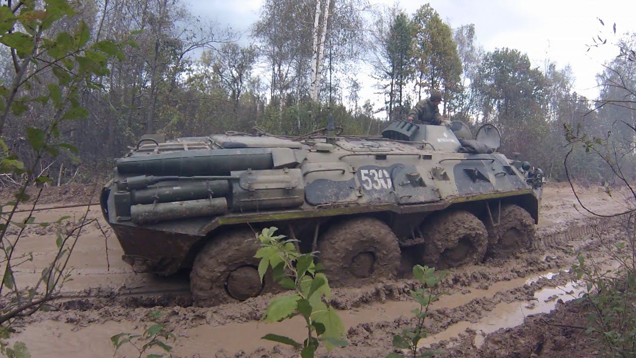 Танки вязнут в грязи. Буксировка БТР-80 танком, мтлб |Russian Tank Mud Test|. КукуруЗо.