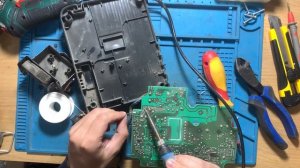 Common Problem With Makita Chargers Makita Battery charger DC18RD Fix | Today I Will Fix