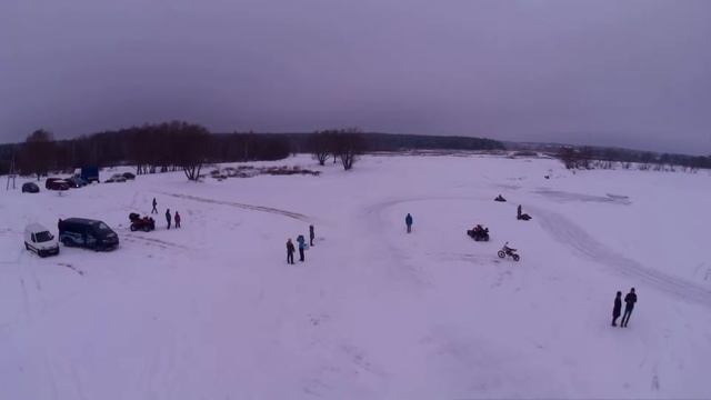 Mad Ice karting - Безумный картинг на льду! смотреть онлайн