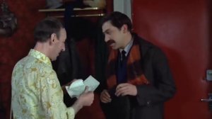 "Спасибо, я пешком постою" Мимино (1979 год, СССР)