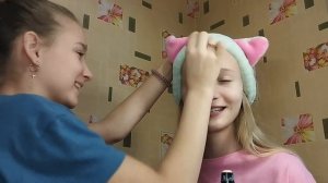 делаем макияж друг другу\ ЧЕЛЛЕНДЖ МАКИЯЖА