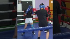 БОКС. Тренировочный процесс.отработка в парах :вход в ближнюю дистанцию. вызов с развитием.