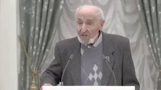 Тот, кто нарисовал наше детство: мультипликатору Леониду Шварцману исполнилось 100 смотреть онлайн