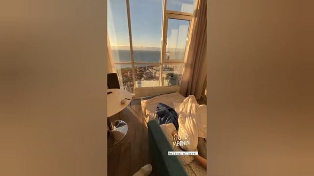 Александр Эллерт решил устроить осеннее путешествие, но не с Ксенией Мишиной смотреть онлайн