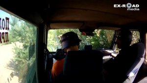 Положить на бок машину - это "легко"!