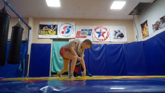 Отработка, защита от прохода в ноги. Раунд 1 смотреть онлайн