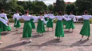 Танец "ВЕСНА" - исполняет народный танцевальный коллектив "ОГОНЬКИ" МБУК "СКО КМО СК"