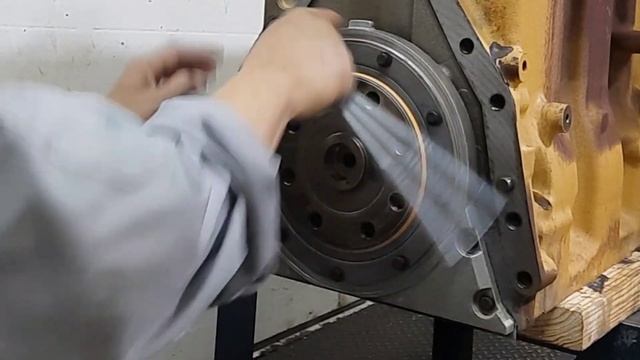 Caterpillar C13 engine overhaul assembly смотреть онлайн