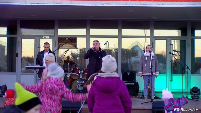 Олег Пахомов /Русский Стилль/ Мама 19/03/2022.mp4 смотреть онлайн