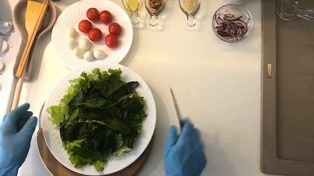 Салат с креветками ? и ореховым соусом. Быстро и вкусно!
