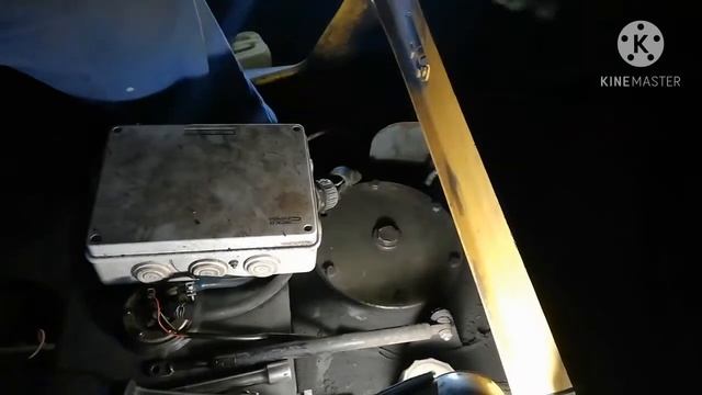 Mecalac 12mxt, начало ремонта! Сливаем масло! смотреть онлайн