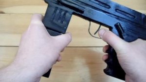 Как сделать пистолет пулемет своимии руками Резьба по дереву Wooden gun
