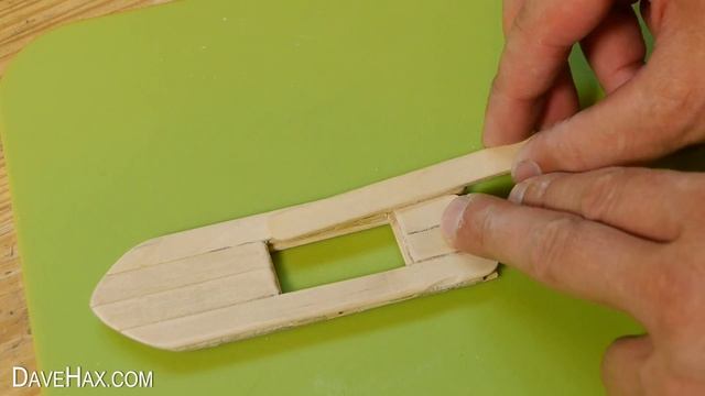 How to Make an Elastic Band Paddle Boat смотреть онлайн