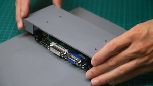 DIY Portable Monitor made of an old Laptop screen