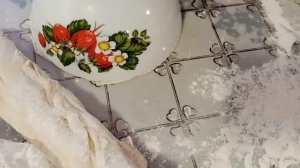 ТЕСТО ДЛЯ ЧЕБУРЕКОВ В ХЛЕБОПЕЧКЕ REDMOND 1915 . ГОТОВЛЮ ЧЕБУРЕКИ