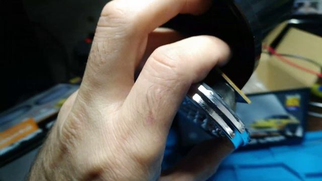 Вскрываем LED Туманки Ланос.Lavita LA HY-276A-R LED смотреть онлайн