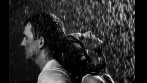 КРАСИВЫЕ СТИХИ "СЕГОДНЯ БОГ ПРОСНУЛСЯ УТРОМ РАНО"