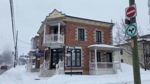 Атмосфера маленького города в Канаде. Beloeil, Квебек.