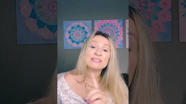 Can YOU Be FEMININE & WEALTHY? What MEN REALLY WANT From A WOMAN! смотреть онлайн