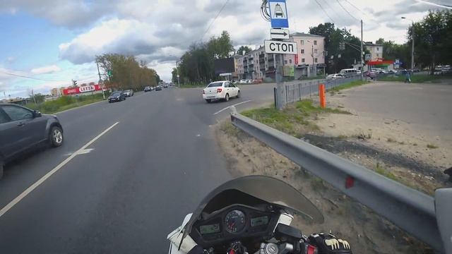 очень лайтовый прохват на vfr 800. смотреть онлайн