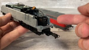 A Decent Deutsche Bahn BR218 Diesel Locomotive | Roco 51231 Review HO Scale