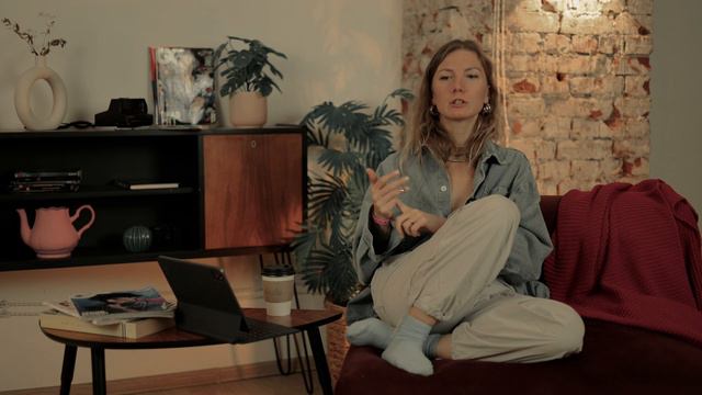 Почему мы грустим, а балийцы радуются. Что мешает нам быть радостными? смотреть онлайн