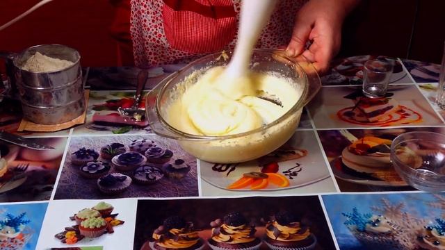 Царский кекс с изюмом. Легкий и быстрый рецепт кекса, который высоко поднимается в духовке.