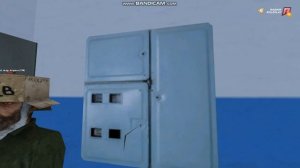 Крипер2004 и его друг Влад выживают в подъезде. (4K 60 FPS)