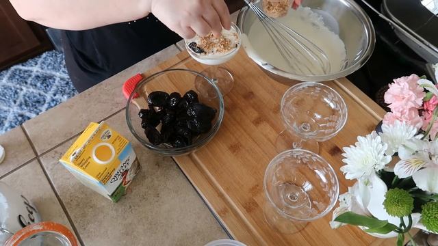 #Десерт-Чернослив в сметане и сливками с миндальным орехом !!!
